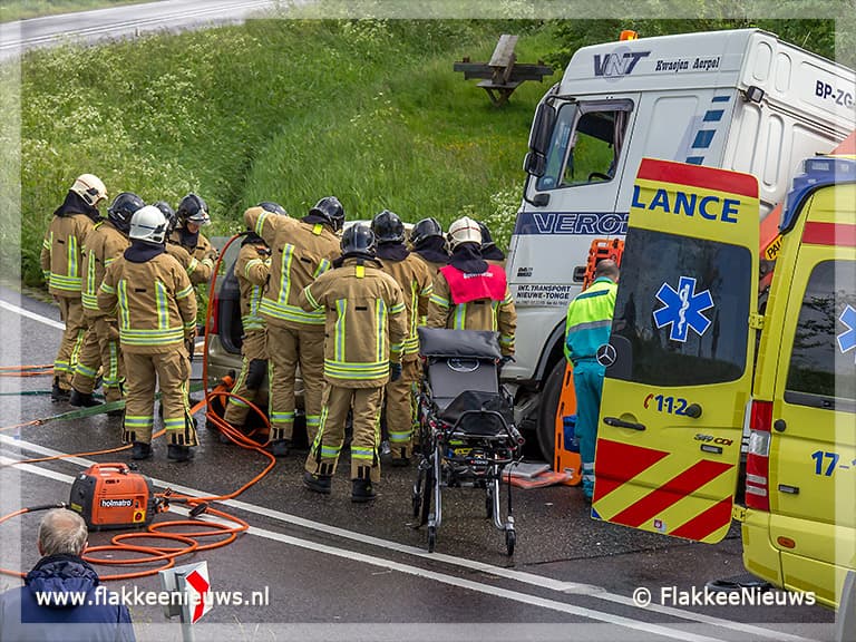 Ongeval met beknelling N215 Melissant