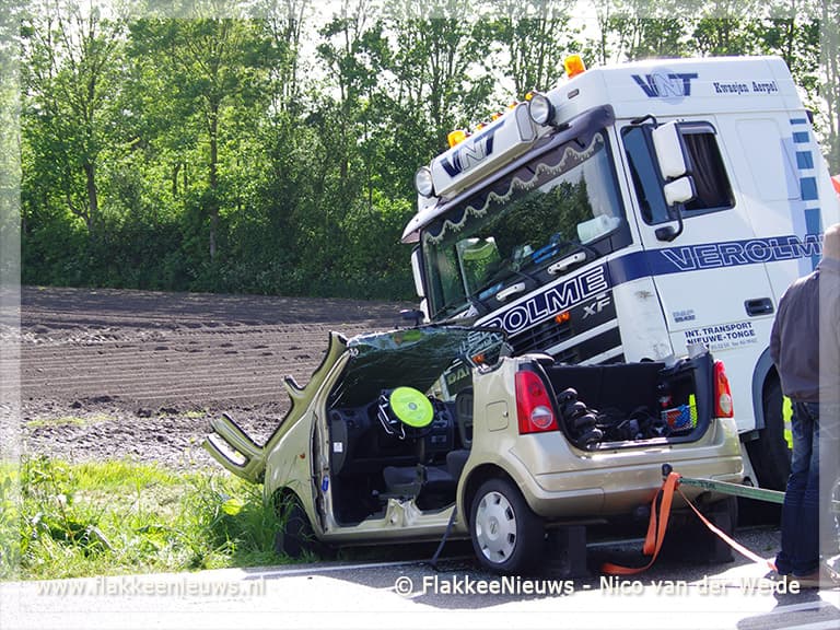 Ongeval met beknelling N215 Melissant