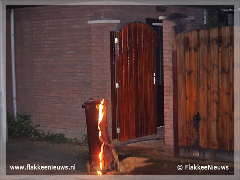 Zes brandstichtingen in een nacht