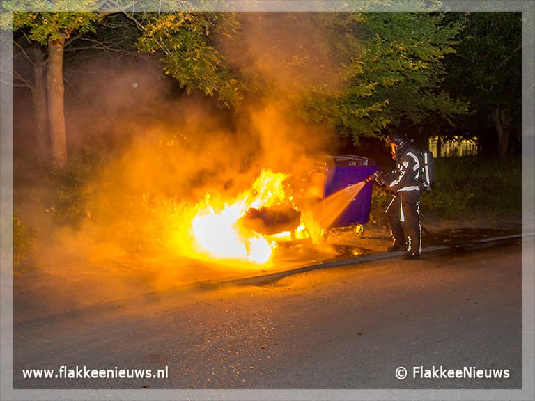 Zes brandstichtingen in een nacht