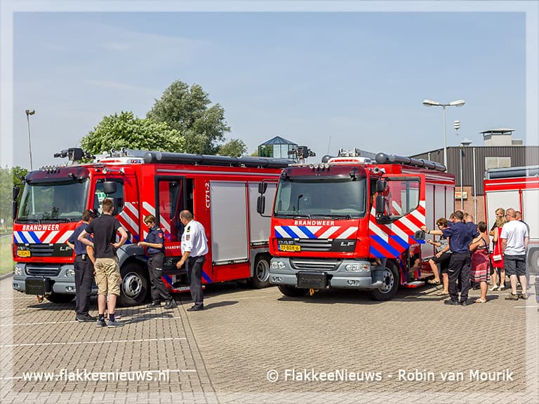 Officiële ingebruikname nieuwe generatie tankautospuiten