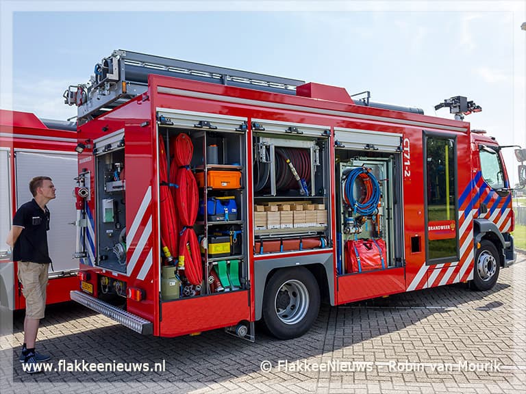Officiële ingebruikname nieuwe generatie tankautospuiten