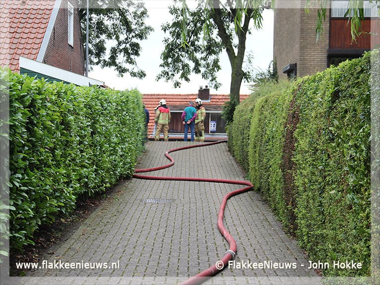 Plaatselijke hoosbui in Ooltgensplaat