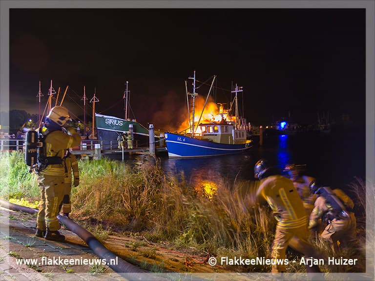 Scheepsbrand in Stellendamse haven