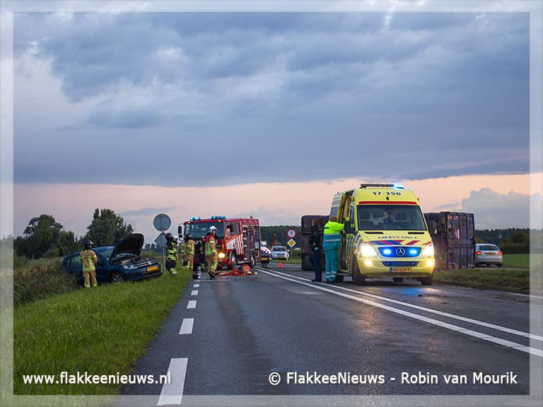 Afsluiting N215 door container tegen auto