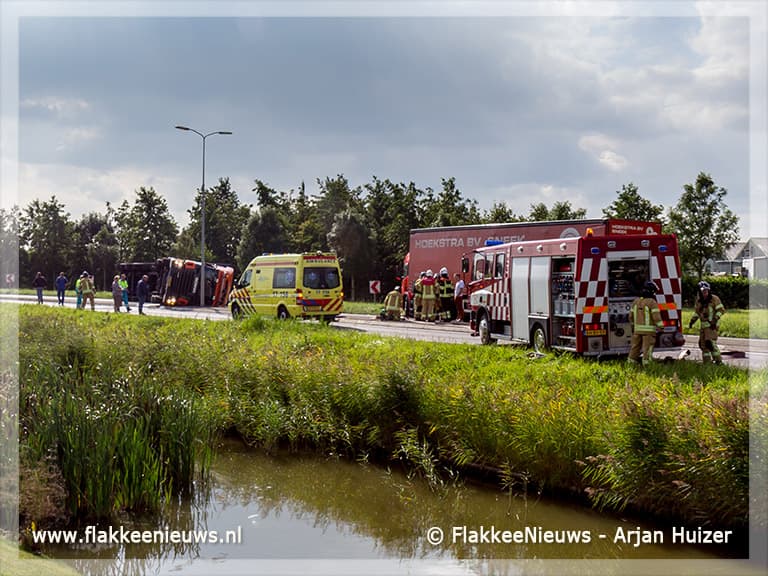 Vrachtwagen geschaard op de Zuidelijke Randweg