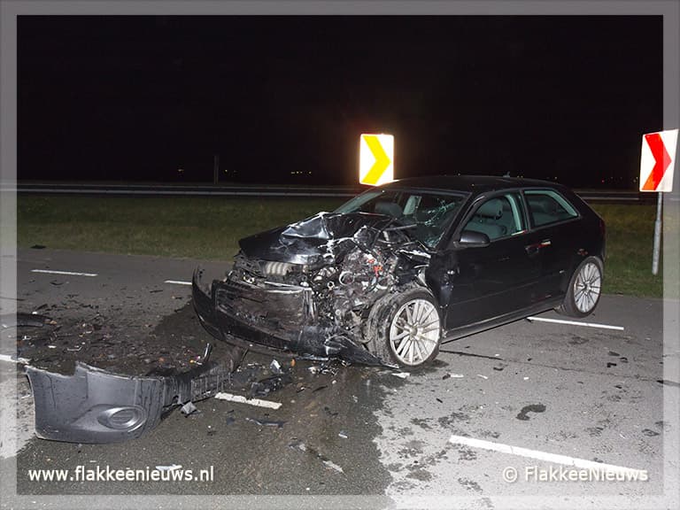 Gewonde bij frontale aanrijding nabij Oude-Tonge