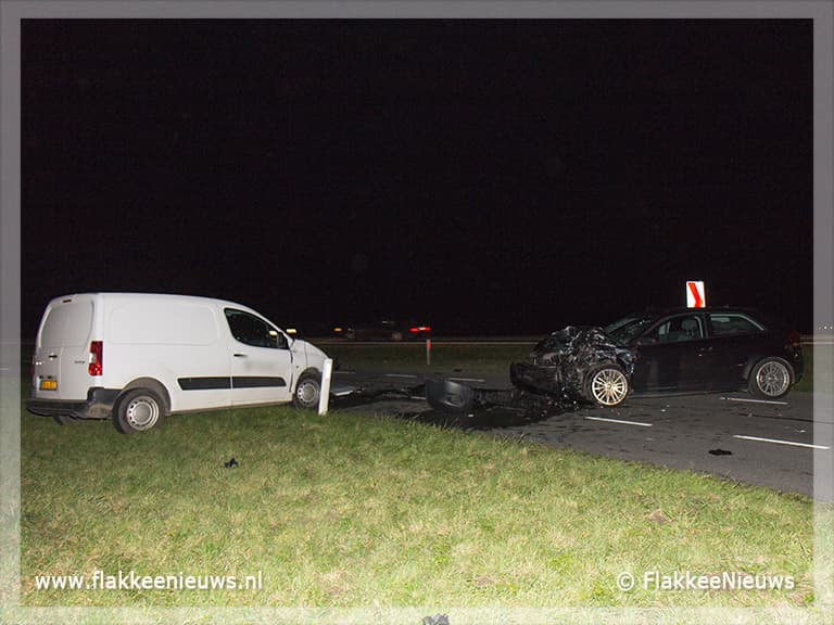 Gewonde bij frontale aanrijding nabij Oude-Tonge