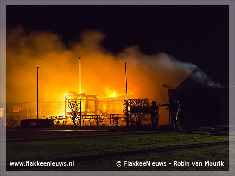 Gebouw modelvliegclub Middelharnis uitgebrand