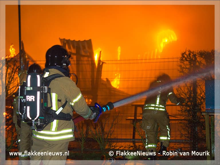 Gebouw modelvliegclub Middelharnis uitgebrand