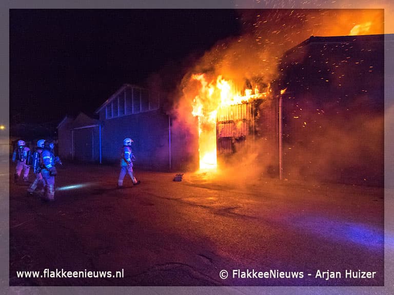 Rustige jaarwisseling eindigt in zeer grote brand