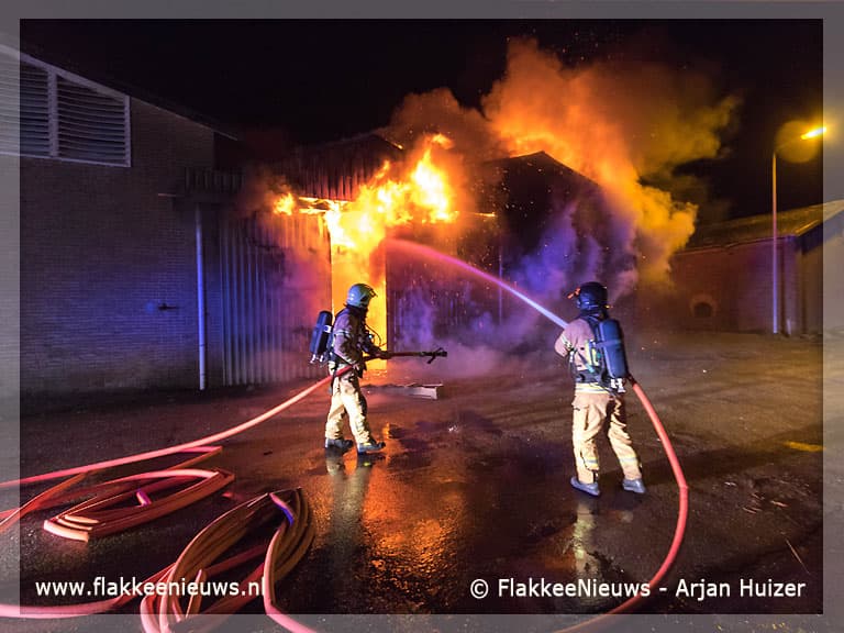 Rustige jaarwisseling eindigt in zeer grote brand