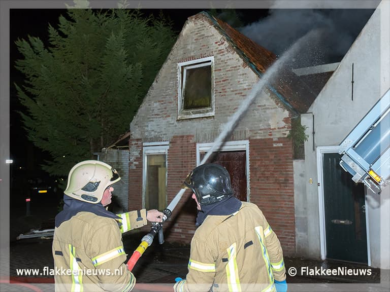 Brand in renovatiewoning Dirksland
