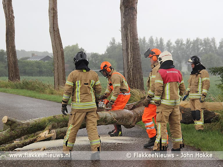 Zomerstorm laat sporen achter