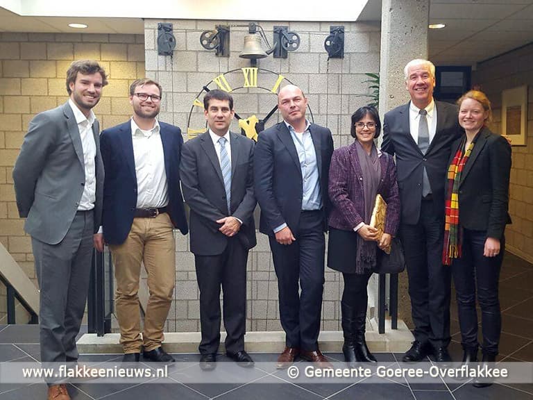 Cubaanse ambassadeur bezoekt het eiland