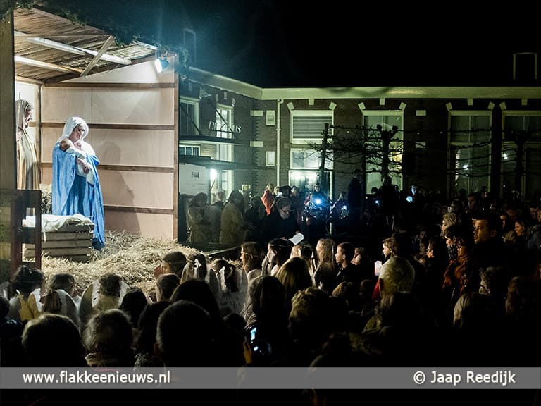 Tranen bij de Kerststal op het Diekhuusplein