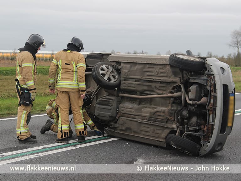 Aanrijding op de N59 nabij Oude-Tonge