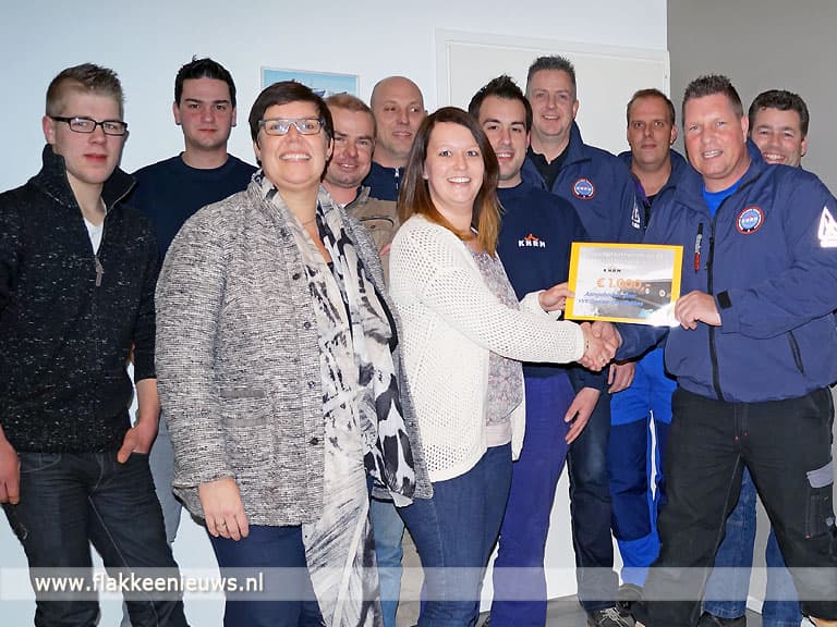 Opbrengst Ouddorpse Lichtjesfietstoer 2015 voor KNRM Ouddorp