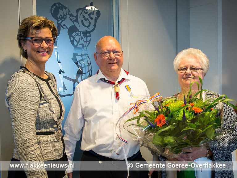 Vijf inwoners van Goeree-Overflakkee Koninklijk onderscheiden