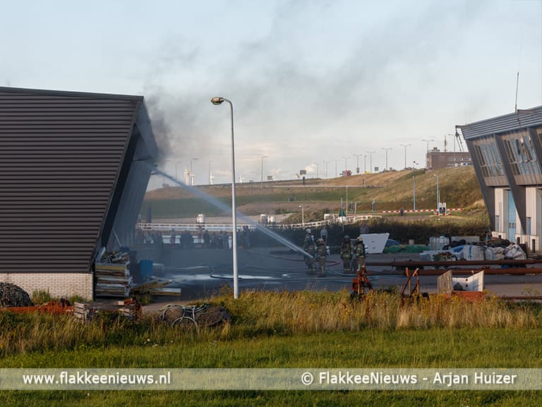 Brand in loods Buitenhaven Stellendam