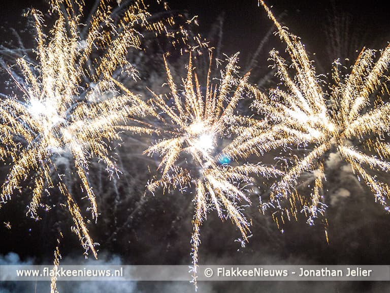 Vuurwerk in Dirksland