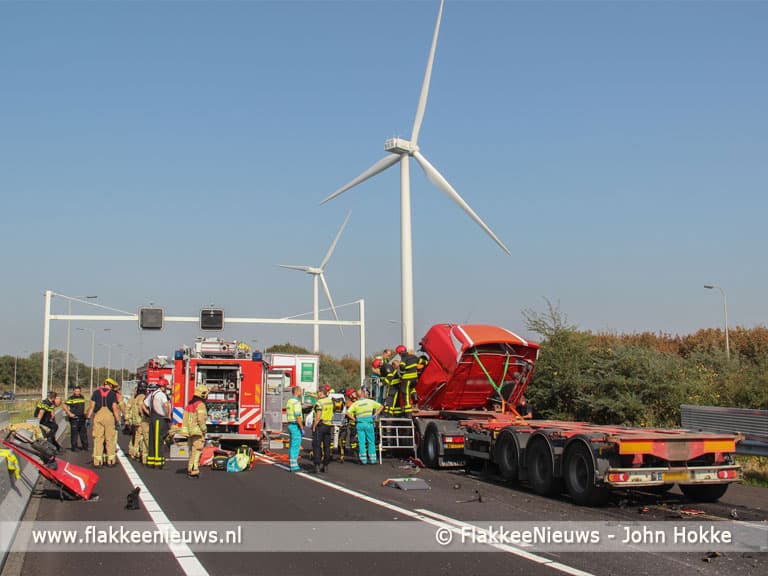 Ernstig ongeval nabij Haringvlietbrug A29