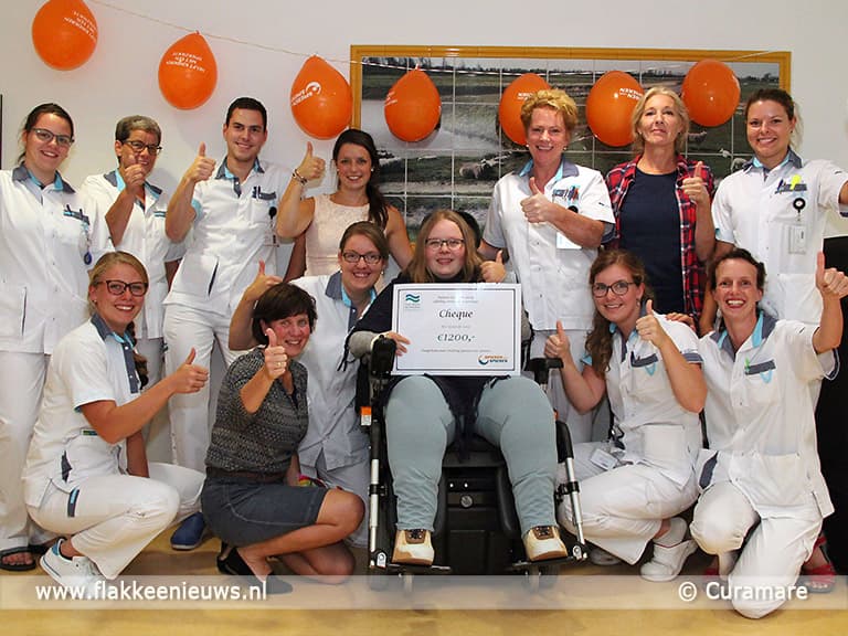 Cheque voor Stichting Spieren voor Spieren