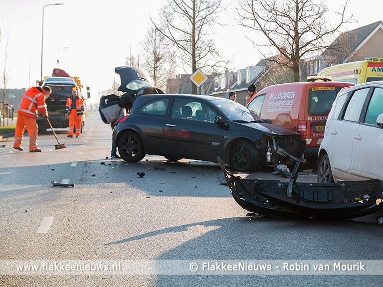 Gewonde bij ongeval op Stationsweg Oude-Tonge