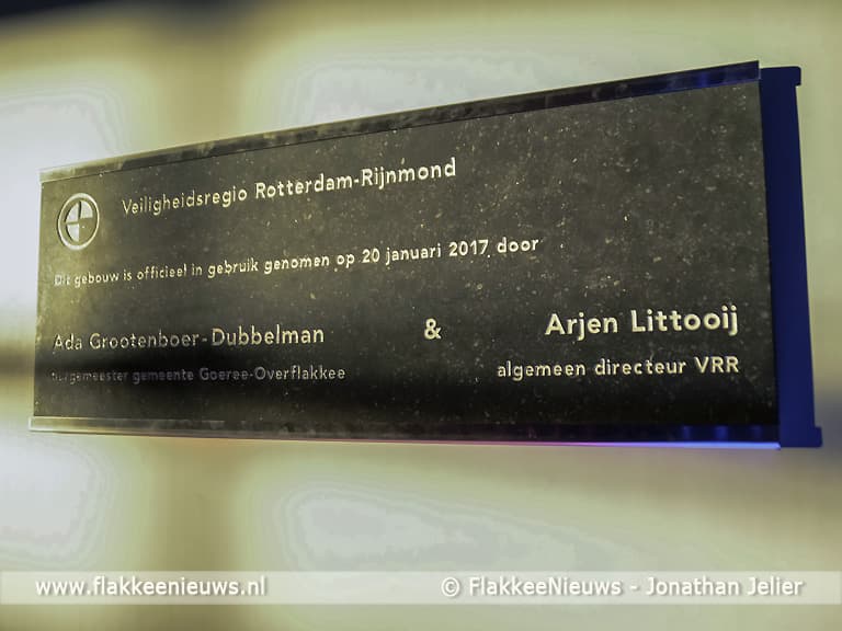 Brandweerkazerne van Sommelsdijk en Middelharnis geopend