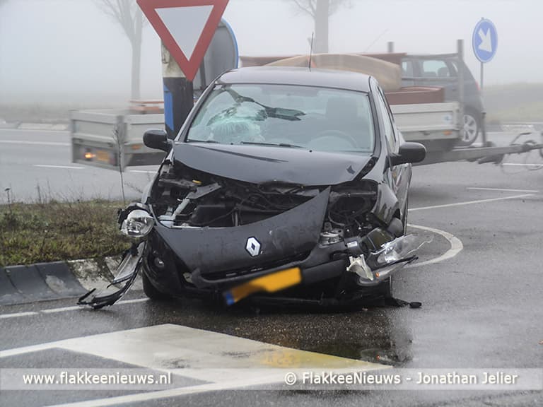 Twee ongevallen met gewonden in dichte mist