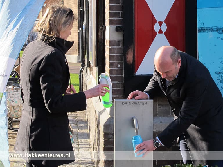 Opening eerste openbare watertappunt Goeree-Overflakkee