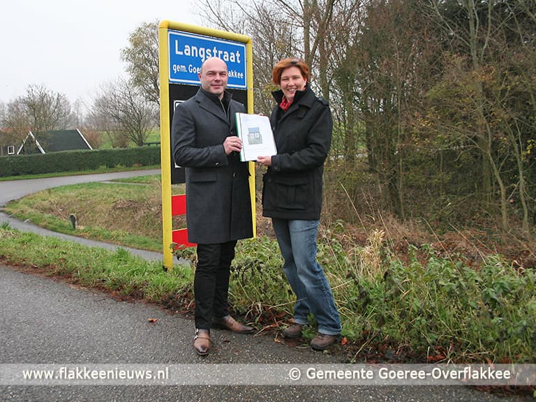 Belangenvereniging Langstraat overhandigt kernvisie