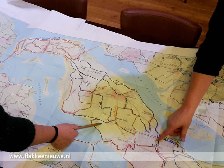 Succesvolle bijeenkomst proeffietsers en -wandelaars