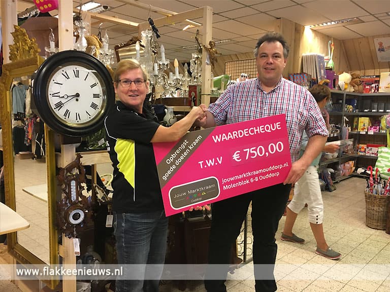 Jouw Marktkraam Ouddorp schenkt aan Roparunteam Mourik