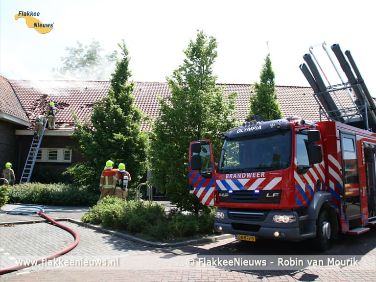 Brand in het dak van de Dillenburg