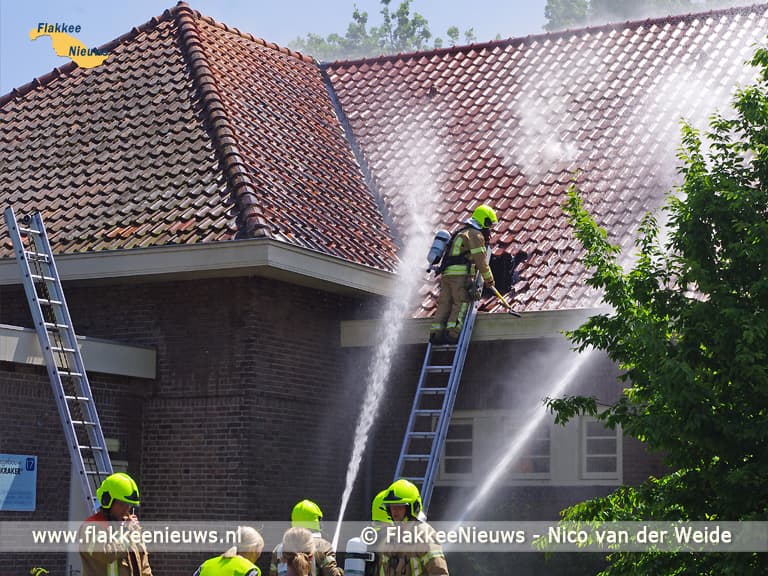 Brand in het dak van de Dillenburg