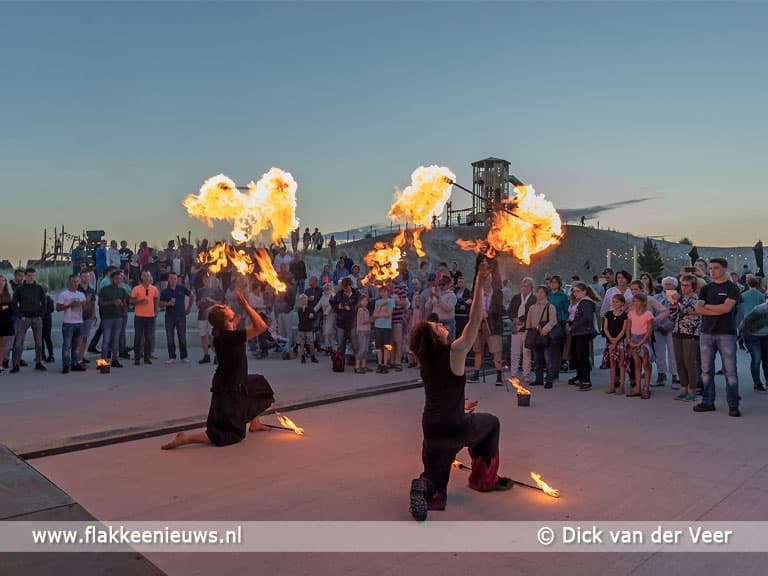 Zwembad, strandtheater en restaurant bij Ouddorp Duin