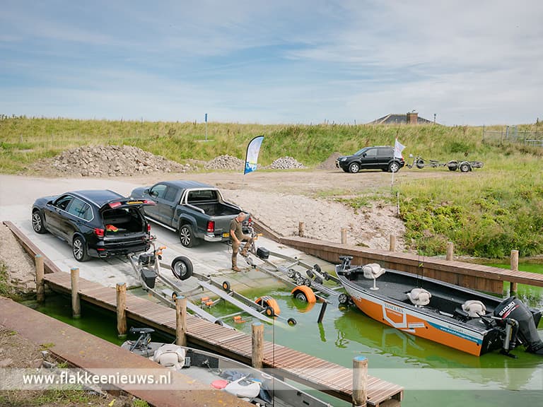 Feestelijke opening vernieuwde trailerhelling Galathese Haven