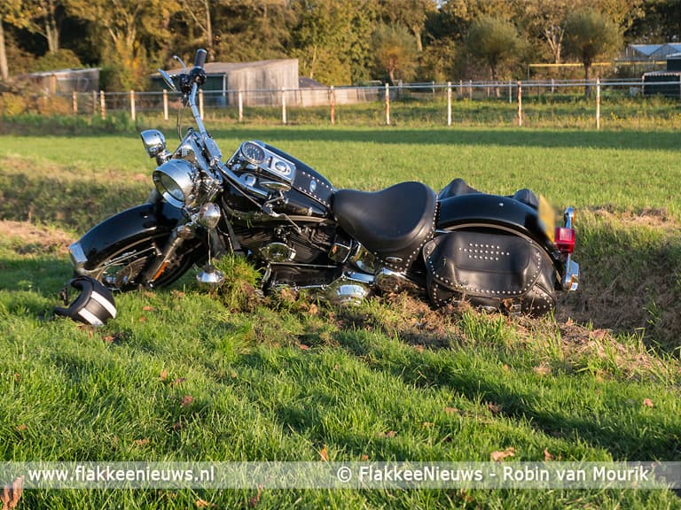 Ongeval met twee motoren In Middelharnis