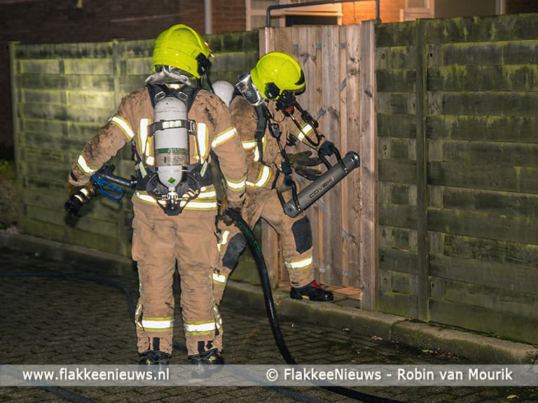 Buurman in actie bij schuurbrand