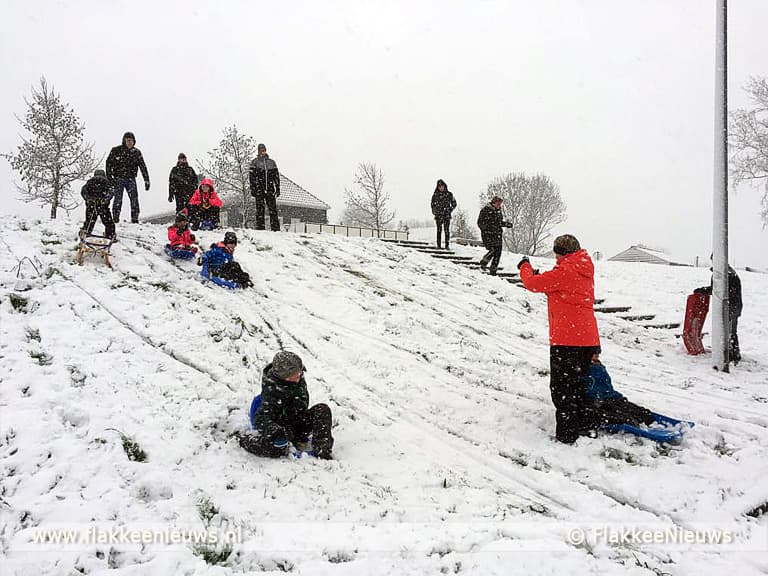 Plezier en overlast van sneeuw op Goeree-Overflakkee
