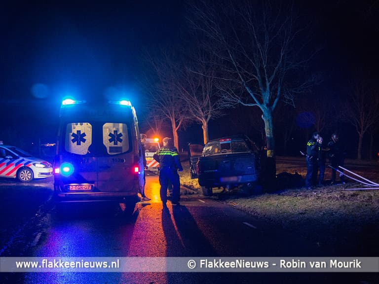 Persoon naar ziekenhuis door klapband