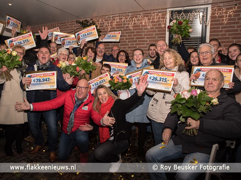 Inwoners Oude-Tonge winnen 1 miljoen euro bij Postcode Loterij