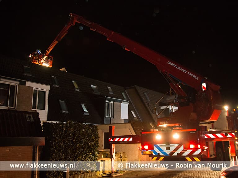 Brandweer rukt uit voor schoorsteenbrand in Sommelsdijk