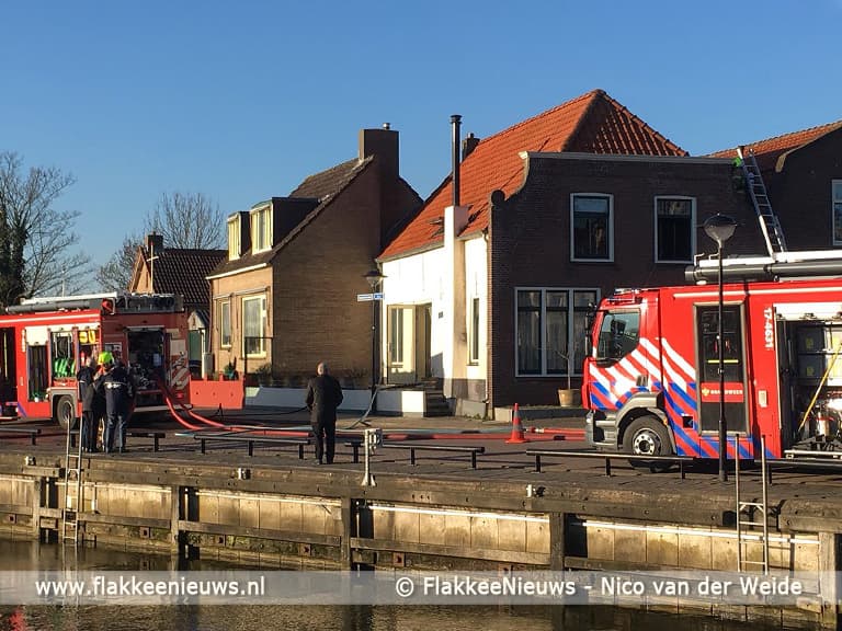 Brand aan de Kaai in Oude-Tonge