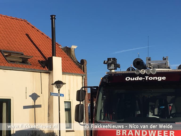 Brand aan de Kaai in Oude-Tonge