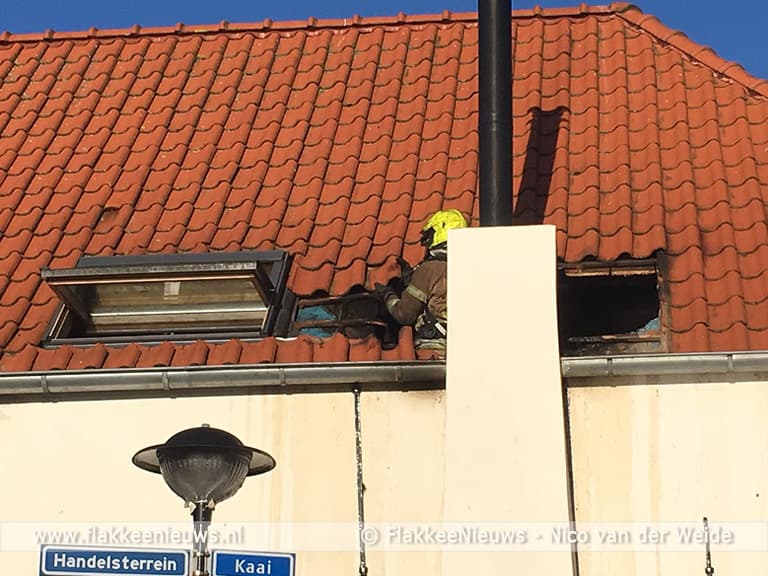 Brand aan de Kaai in Oude-Tonge
