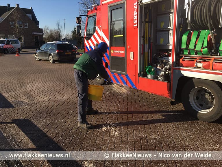 Brand aan de Kaai in Oude-Tonge