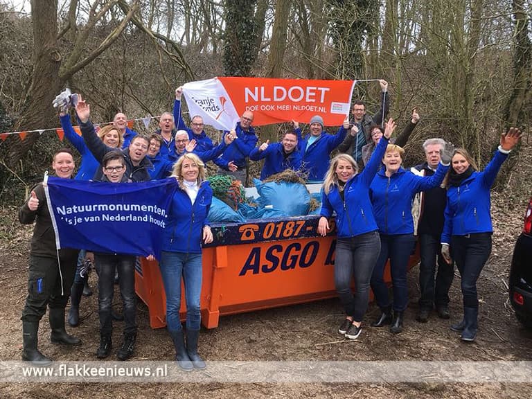 Resultaat NLdoet Kwade hoek: container vol afval en frisse neuzen