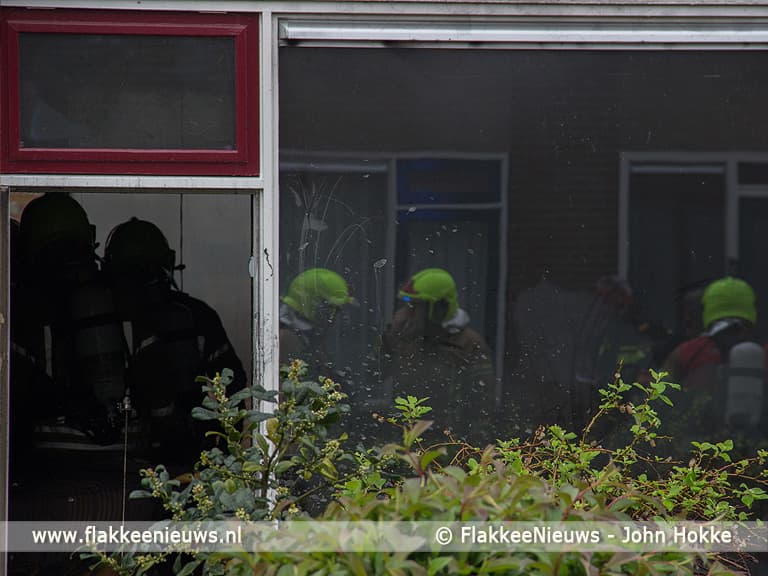 Brand in woning Achthuizen aangestoken